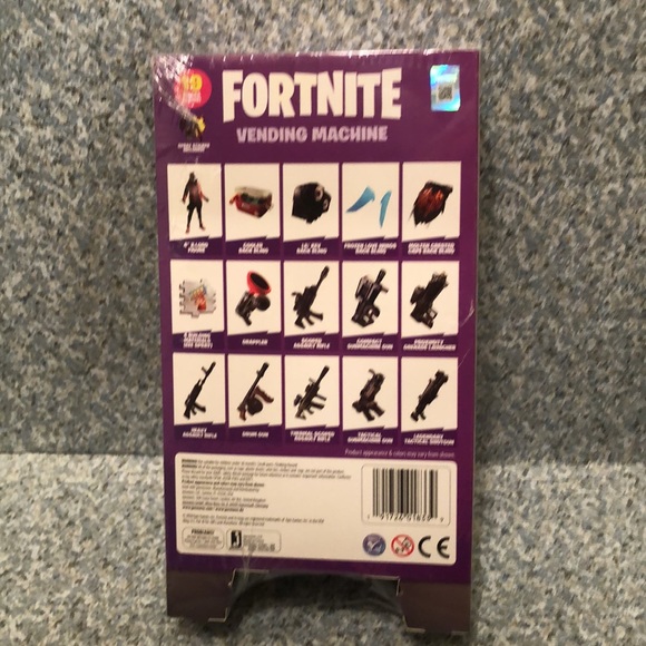FORTNITE X-LORD VENDING MACHINE with 19 pieces inside!!! NEW!!! Great gift!! - Picture 2 of 2